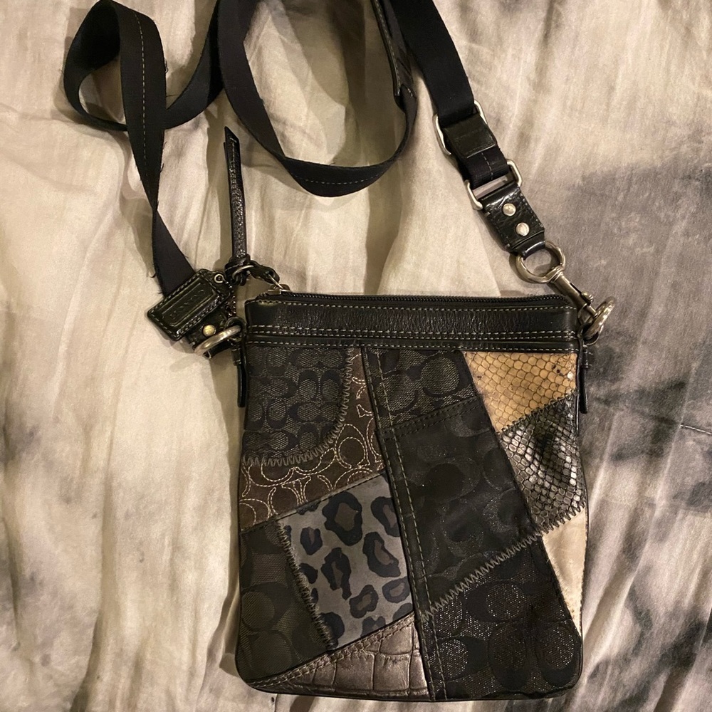 Coach crossbody purse